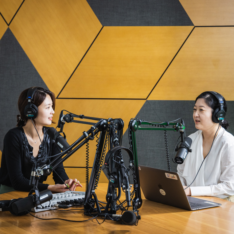 Two women in studio.